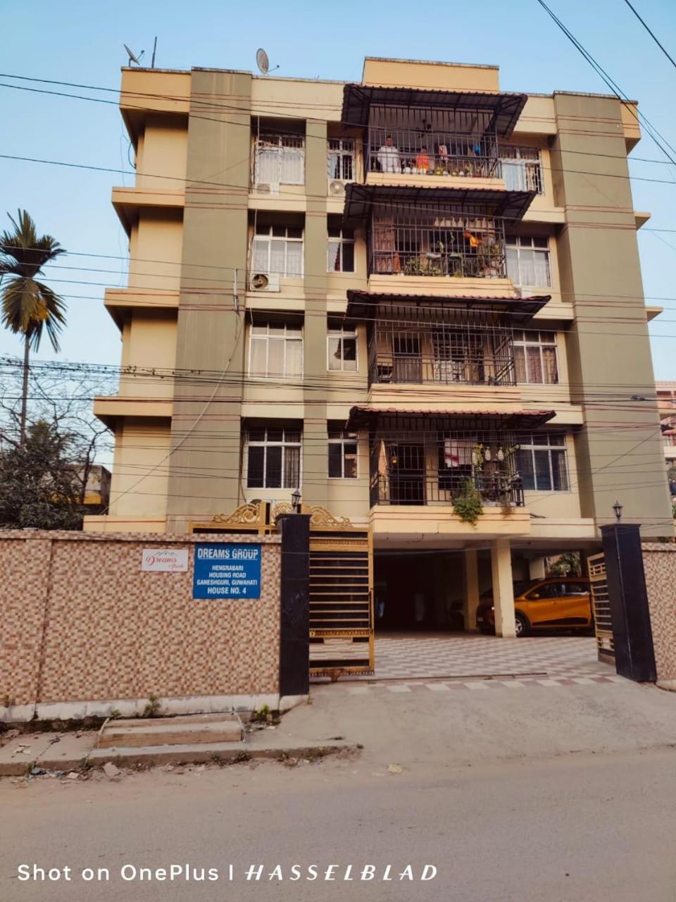 Dreams Abode Studio Apartment Guwahati Exterior foto